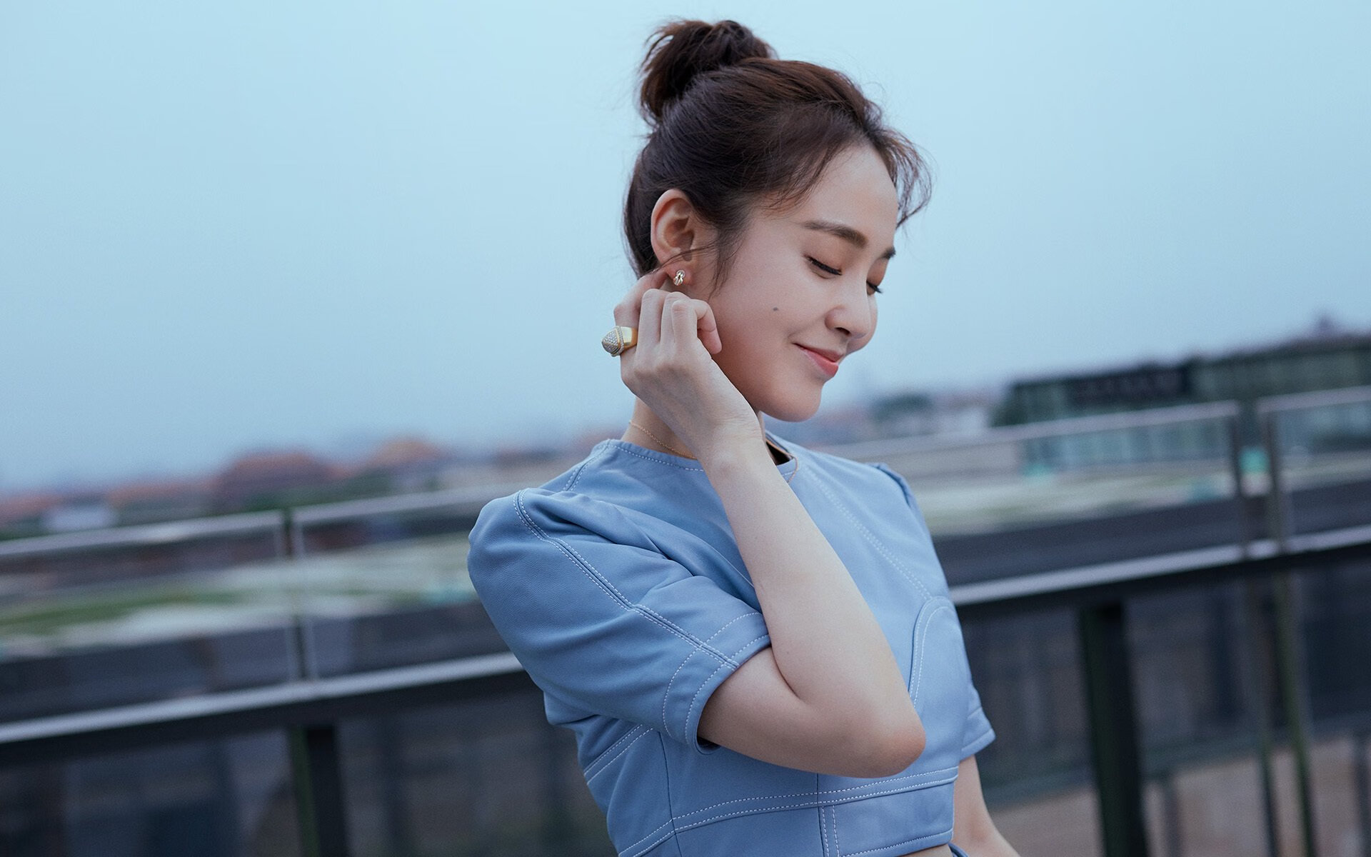 _沙滩跑步比赛吸引大量跑者参与_,沙滩跑步需要注意什么
